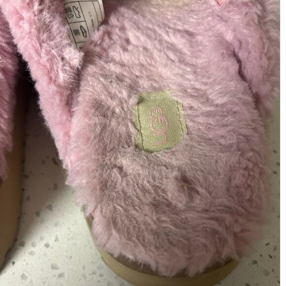 UGG Fuzz Sugar cross strap slide platform sandals in shell size 7 - Picture 11 of 14